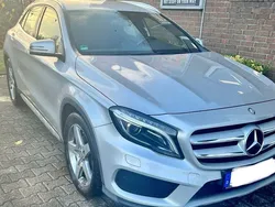 Silber Gebraucht 2015 Mercedes GLA220 AMG line SUV | 13.699 € (Guter Preis)