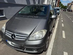 Gebraucht 2004 Mercedes A170 Avantgarde Van / Kleinbus | 3.300 € (Teuer)