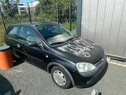 Schwarz Gebraucht 2001 Opel Corsa Kleinwagen | 899 € (Guter Preis)