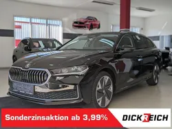 Ebony schwarz metallic Gebraucht 2024 Skoda Superb Kombi | 37.980 € (Superpreis)