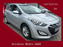 Silber Gebraucht 2015 Hyundai i30 Trend Kombi | 9.999 € (Fairer Preis)