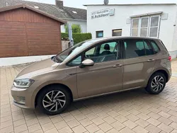 Gold Gebraucht 2015 VW Golf VII LOUNGE Limousine | 9.790 € (Fairer Preis)