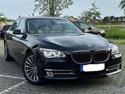 Gebraucht 2012 BMW 740 Comfort Edition Limousine | 25.500 €