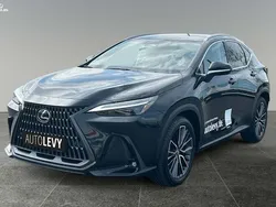 Schwarz Gebraucht 2025 Lexus NX450h+ E-FOUR SUV | 69.990 € (Fairer Preis)