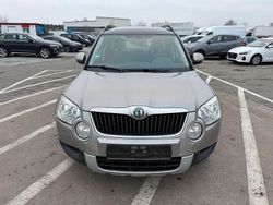 Beige Gebraucht 2012 Skoda Yeti Plus Edition SUV | 2.699 € (Guter Preis)