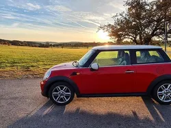 Rot Gebraucht 2010 Mini Cooper Sport Kleinwagen | 4.999 € (Fairer Preis)