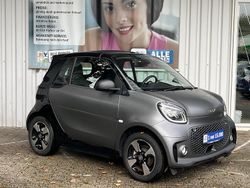 Grau metallic Gebraucht 2023 Smart ForTwo Electric Drive Exclusive Cabrio | 20.340 € (Teuer)