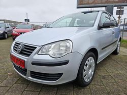 Silber Gebraucht 2006 VW Polo Goal Kleinwagen | 5.500 € (Etwas zu teuer)