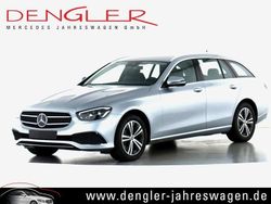 Silber Gebraucht 2022 Mercedes E220 Avantgarde Limousine | 25.490 €