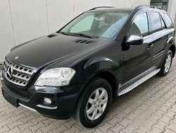 Schwarz Gebraucht 2009 Mercedes ML320 SUV | 11.999 €
