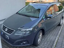 Grau Gebraucht 2018 Seat Alhambra Van / Kleinbus | 25.950 € (Fairer Preis)