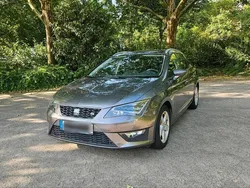 Grau Gebraucht 2015 Seat Leon ST FR Kombi | 12.800 € (Fairer Preis)