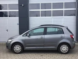 Grau Gebraucht 2010 VW Golf Plus Cross Van / Kleinbus | 3.300 € (Fairer Preis)