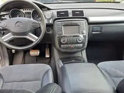 Beige Gebraucht 2009 Mercedes R320 Van / Kleinbus | 7.300 € (Fairer Preis)
