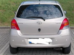 Braun Gebraucht 2009 Toyota Yaris Kleinwagen | 2.700 €