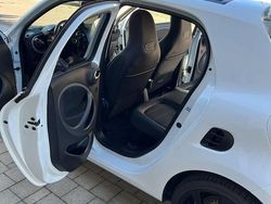 Weiß Gebraucht 2018 Smart ForFour Brabus Kleinwagen | 12.450 € (Fairer Preis)