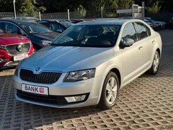 Silber Gebraucht 2015 Skoda Octavia Limousine | 8.900 € (Fairer Preis)