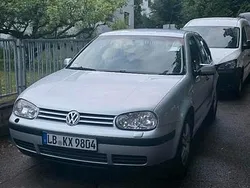 Grau Gebraucht 2003 VW Golf IV Kleinwagen | 1.600 € (Fairer Preis)