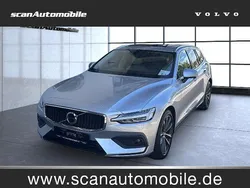 Bright silver (silber) Gebraucht 2021 Volvo V60 Momentum Kombi | 31.990 € (Teuer)
