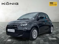 Schwarz Gebraucht 2023 Fiat 500e Kleinwagen | 21.898 € (Fairer Preis)
