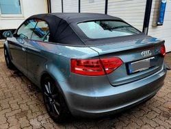 Grau Gebraucht 2011 Audi A3 Cabriolet Attraction Cabrio | 6.999 € (Guter Preis)