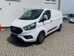 Frost weiß Gebraucht 2018 Ford Transit Custom Trend Van | 17.100 € (Fairer Preis)