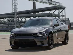 Grau Gebraucht 2018 Dodge Charger Limousine | 18.900 €