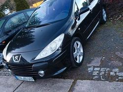 Schwarz Gebraucht 2006 Peugeot 307 Kombi | 1.950 € (Guter Preis)