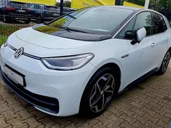 Gletscherweiss Gebraucht 2021 VW ID.3 Pro Performance Kleinwagen | 22.610 € (Etwas zu teuer)