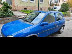 Blau Gebraucht 2000 Opel Corsa Coupé | 800 €