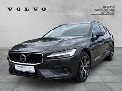 Platinum grey / metallic Gebraucht 2024 Volvo V60 Core Kombi | 36.900 € (Guter Preis)