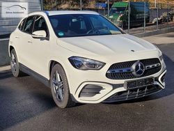 Weiß Gebraucht 2025 Mercedes GLA180 Advanced SUV | 38.900 € (Fairer Preis)