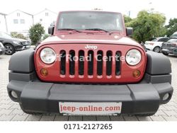 Rot Gebraucht 2007 Jeep Wrangler Unlimited Sport SUV | 21.490 € (Fairer Preis)