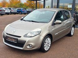 Grau Gebraucht 2010 Renault Clio III Luxe Limousine | 9.480 € (Teuer)