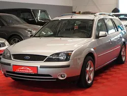 Silber Gebraucht 2001 Ford Mondeo Ghia Kombi | 1.450 € (Fairer Preis)