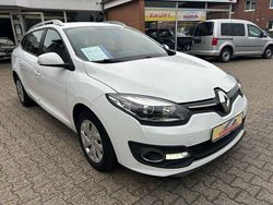Weiß Gebraucht 2014 Renault Mégane III Limousine | 6.490 € (Etwas zu teuer)