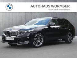 Black sapphire Neu 2025 BMW 520 Comfort Edition Kombi | 60.995 € (Guter Preis)