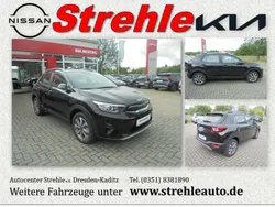 Aurora black pearl Gebraucht 2024 Kia Stonic Vision SUV | 22.950 € (Teuer)