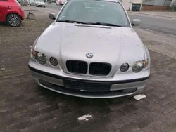 Titansilber metallic Gebraucht 2003 BMW 318 Compact Kleinwagen | 2.000 € (Guter Preis)