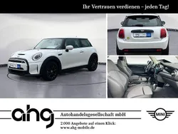 Weiß Gebraucht 2023 Mini Cooper SE Classic Kleinwagen | 20.630 € (Guter Preis)