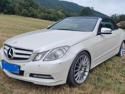 Weiß Gebraucht 2012 Mercedes E250 Avantgarde Cabrio | 11.000 € (Teuer)