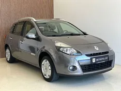 Grau Gebraucht 2009 Renault Clio II Limousine | 1.960 € (Guter Preis)