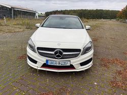 Weiß Gebraucht 2013 Mercedes A250 AMG Limousine | 13.800 € (Fairer Preis)