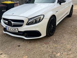 Weiß Gebraucht 2018 Mercedes C63 AMG AMG Cabrio | 43.000 €