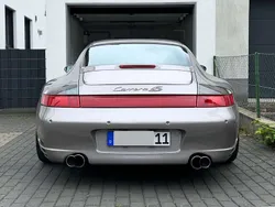 Silber Gebraucht 2002 Porsche 996 Coupé | 50.999 € (Fairer Preis)