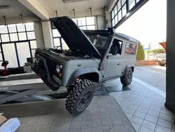 Grau Gebraucht 1989 Land Rover Defender SUV | 22.999 €