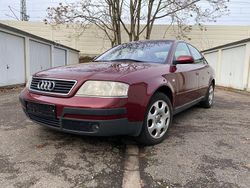 Rot Gebraucht 2000 Audi A6 Comfort Kombi | 2.400 € (Guter Preis)