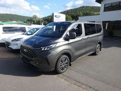 Grau Gebraucht 2025 Ford Tourneo Custom Titanium Van | 45.899 €