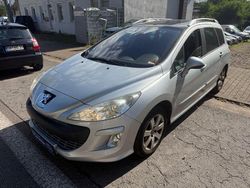 Grau Gebraucht 2011 Peugeot 308 Premium Kombi | 3.590 € (Fairer Preis)