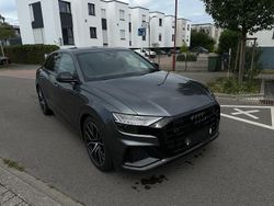Grau Gebraucht 2021 Audi SQ8 Comfort SUV | 69.900 € (Fairer Preis)